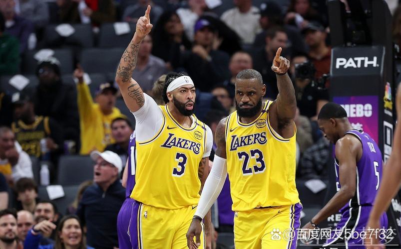 湖人对勇士4月4日常规赛精彩回顾