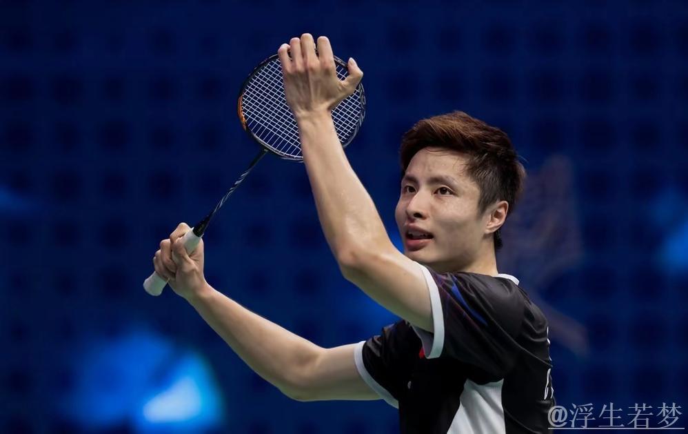 石宇奇两局横扫全奕陈